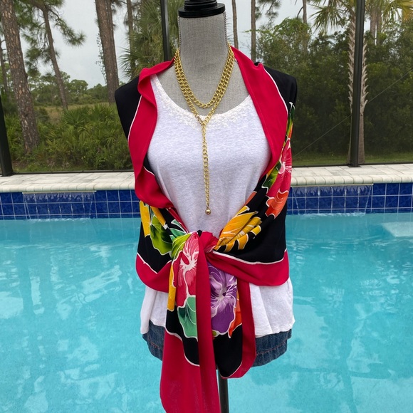 🌺 Gorgeous Alii of Hawaii scarf - Picture 9 of 15